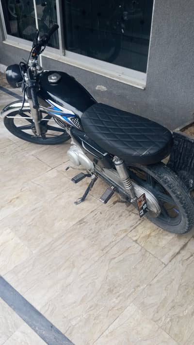 Honda cg125