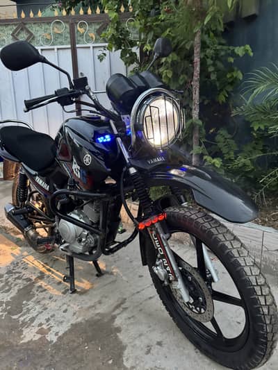 YAMAHA 125G - 2023 model Black