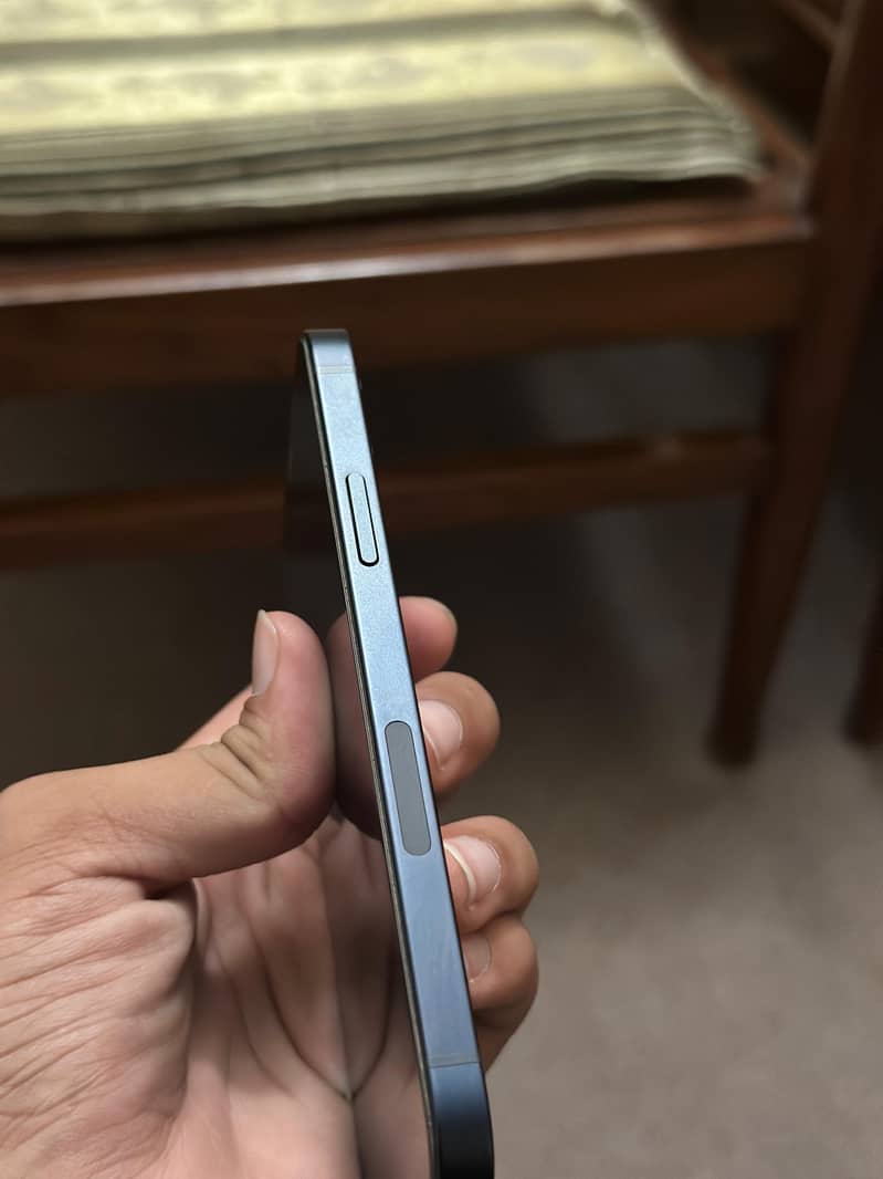iPhone 12 2
