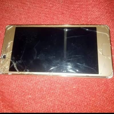 QMobile i8i Pro