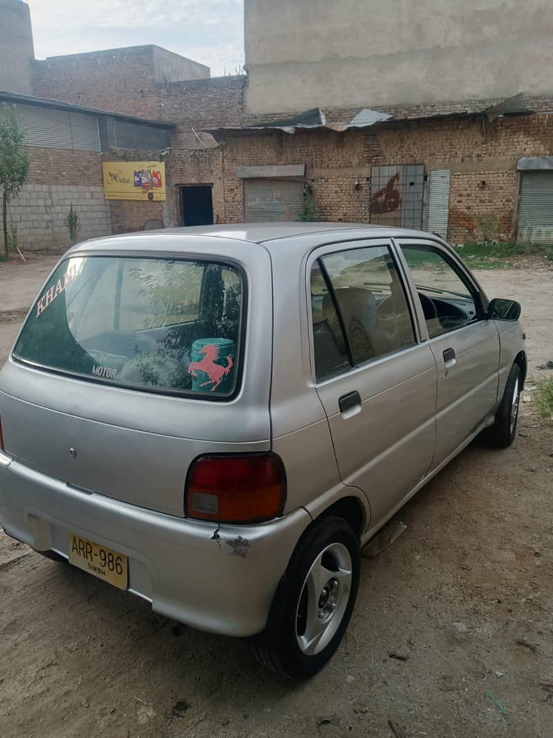 Daihatsu Cuore 2009 6