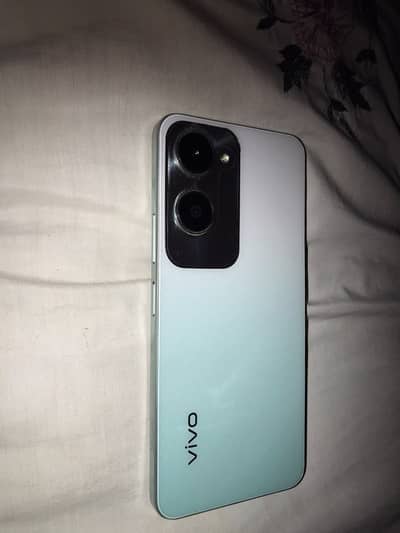 Vivo Y18