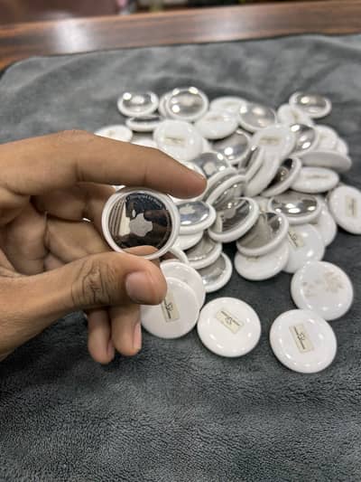 Apple AirTags Original | Bulk Stock Available | Clean Condition