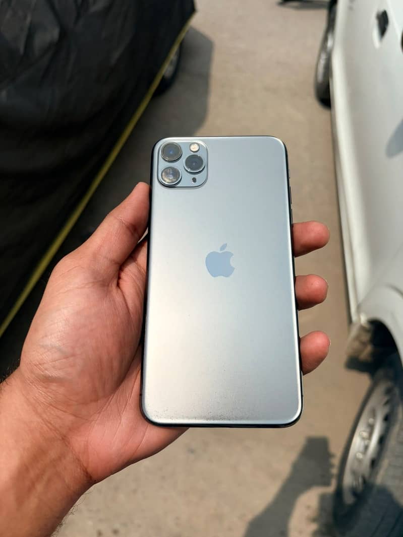 Iphone 11 Pro max Pta approved 0
