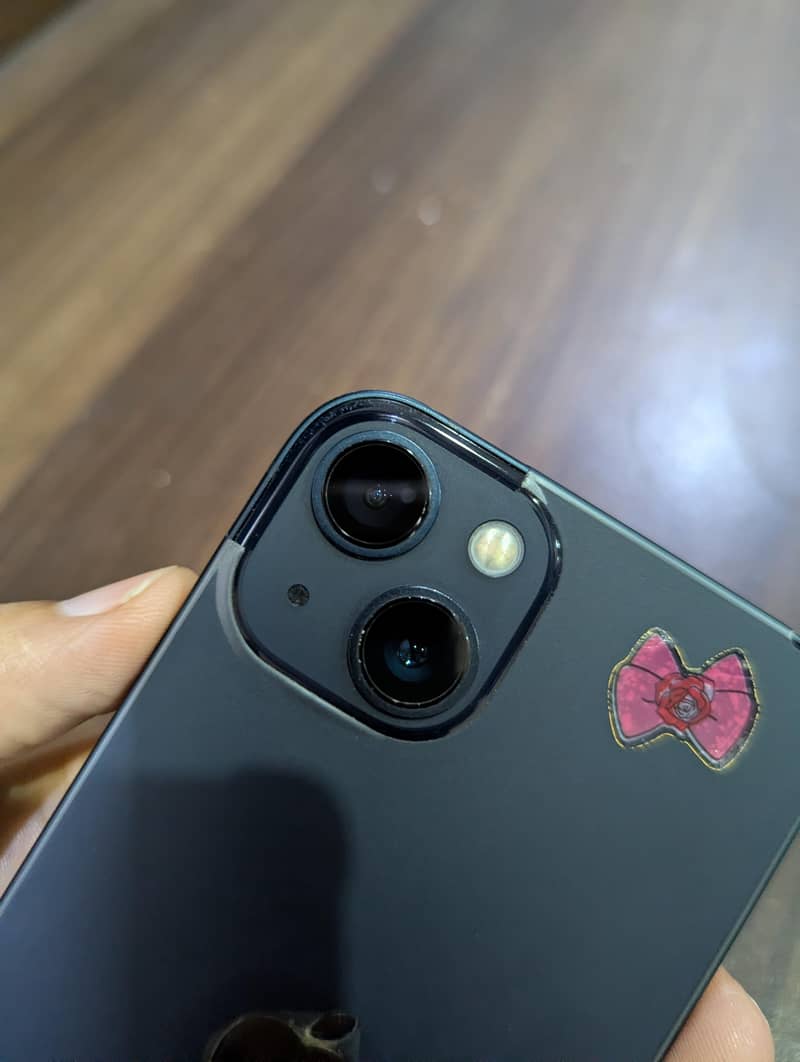 Apple iPhone 13 1
