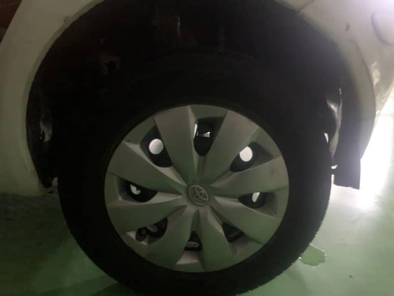 Toyota Vitz 2004 3