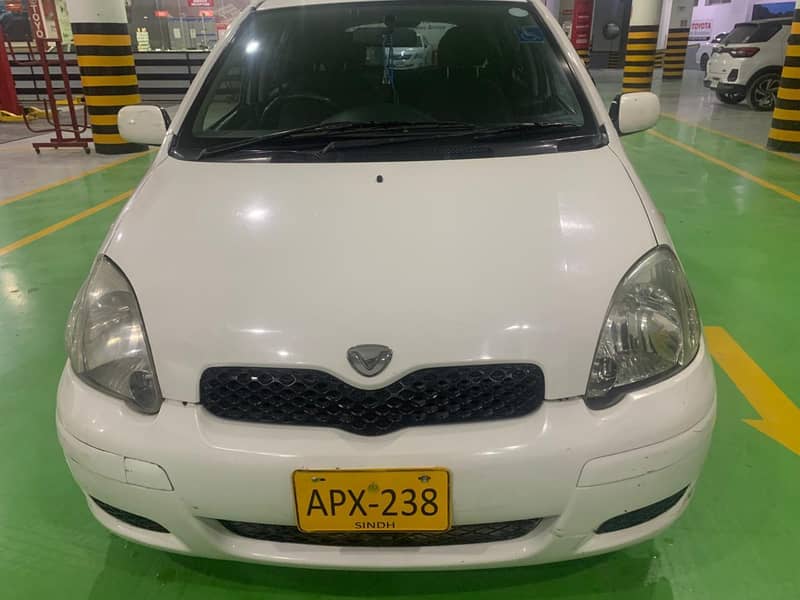 Toyota Vitz 2004 9