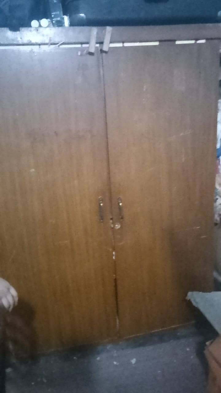  Wooden Wardrobe 0