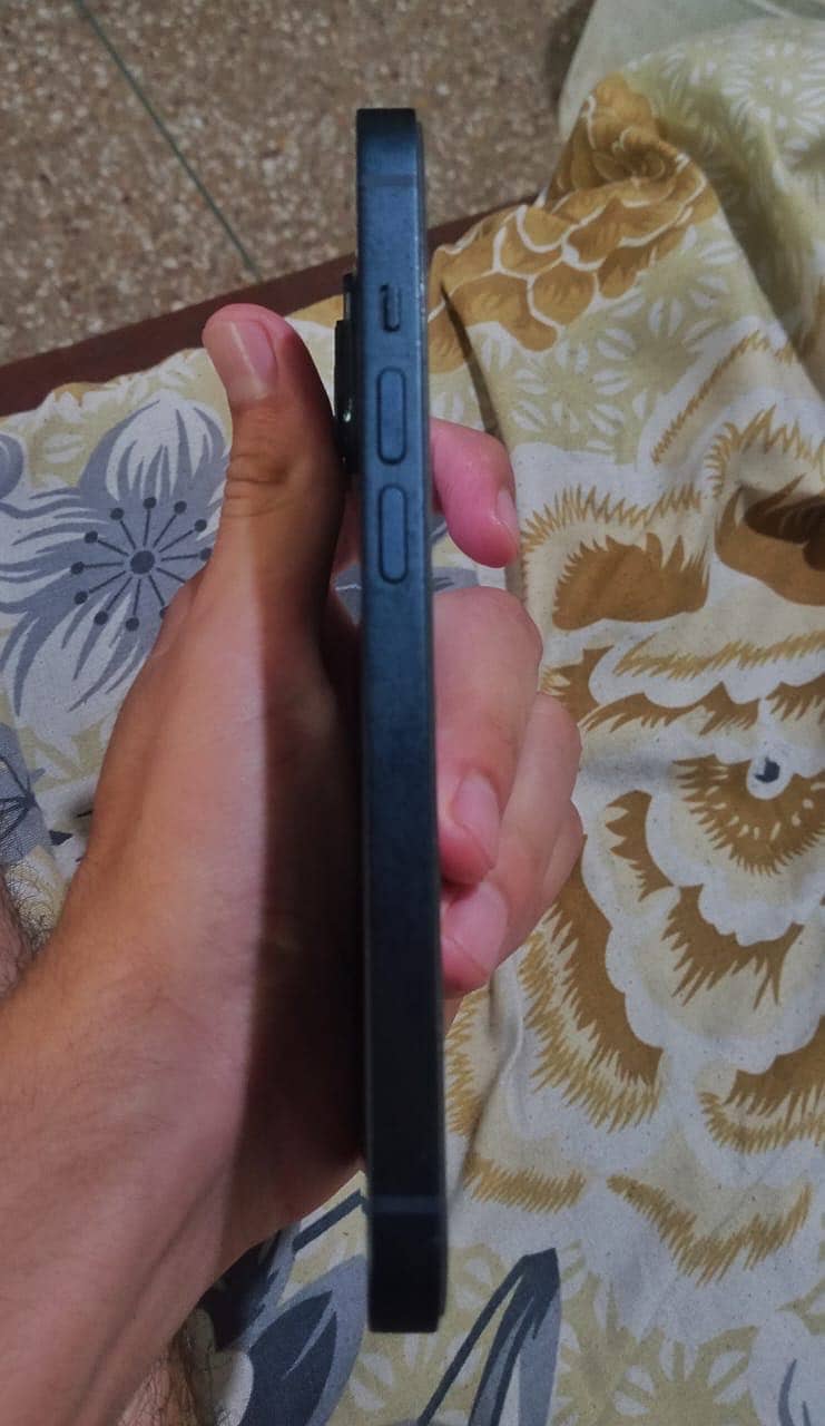 Apple iPhone 14 1