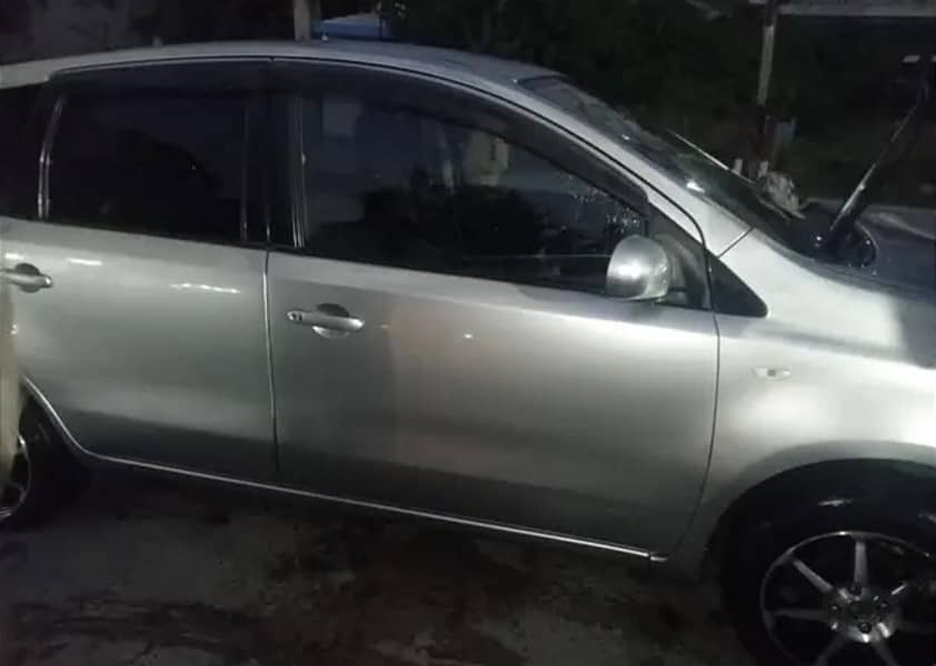 Nissan note 2012 1