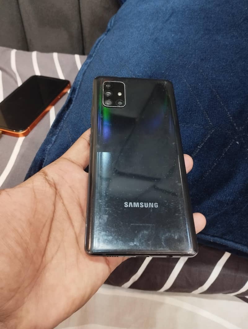 Samsung Mobile A71 quantum 5g 9