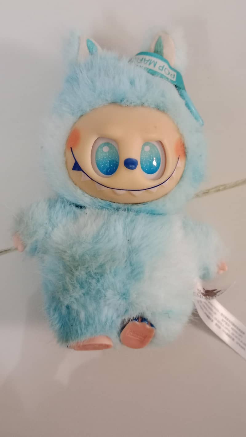 labubu doll 0