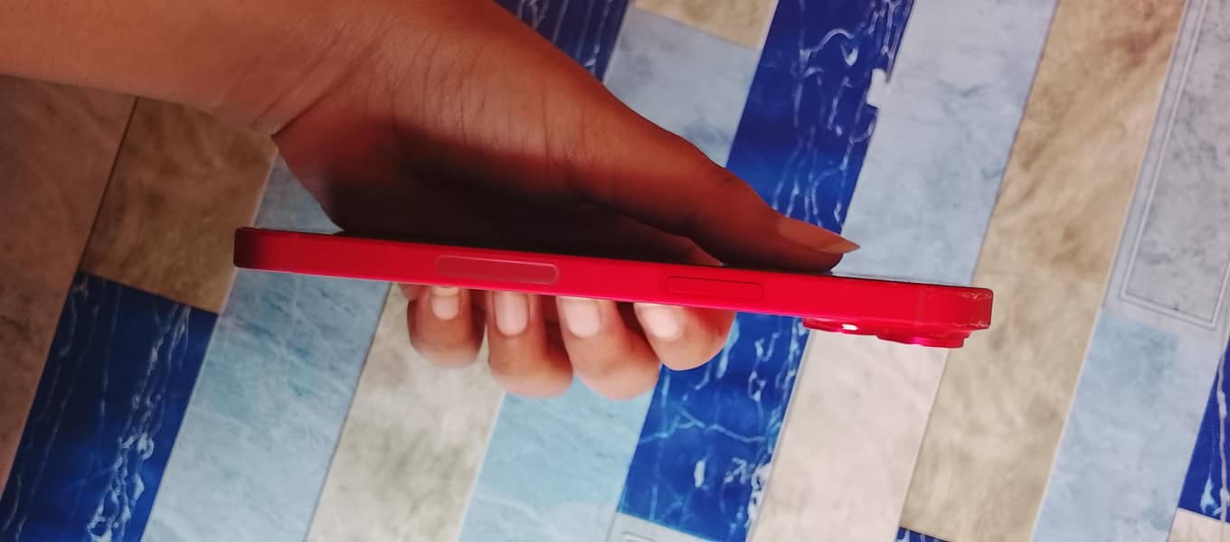 Apple iPhone 14 6