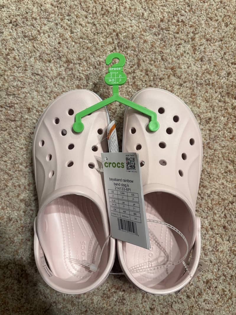 Crocs 3
