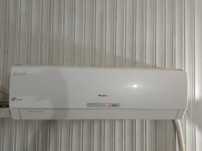 GREE A/C INVERTOR 1-TON