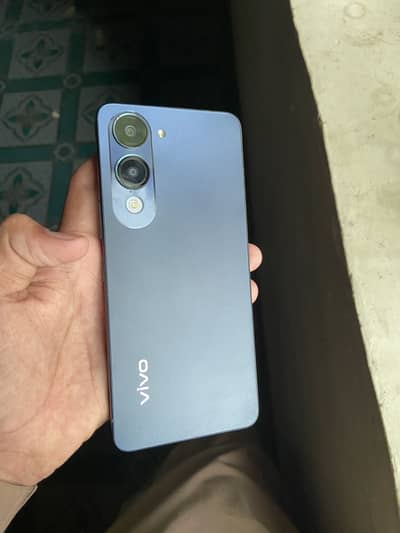 Vivo Y04
