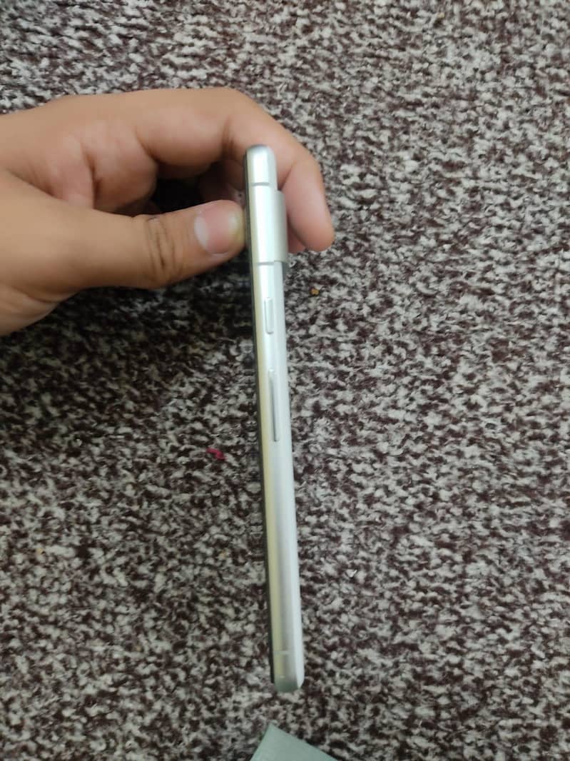 Google Pixel 7 3
