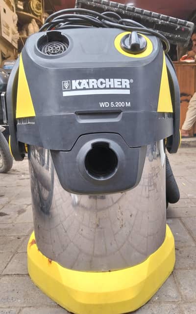: Karcher WD 5.200 M Wet & Dry Vacuum Cleaner