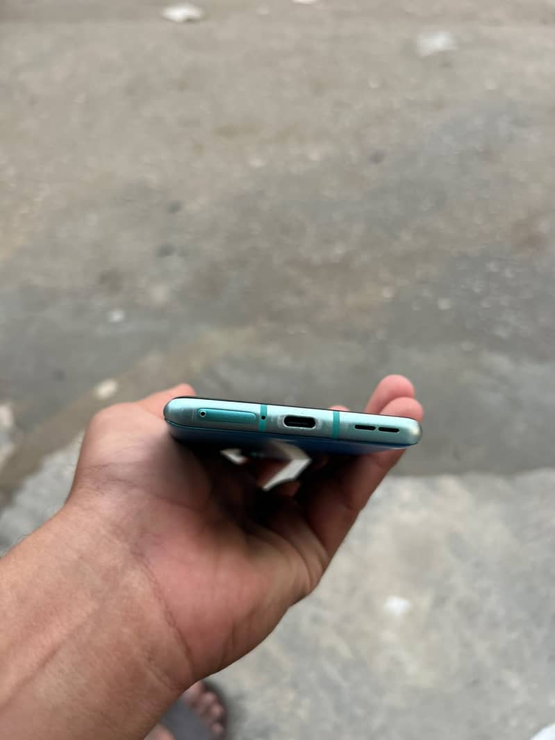 One Plus 8 5