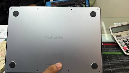 Macbook M1 Pro 14'1 6gb/512gb