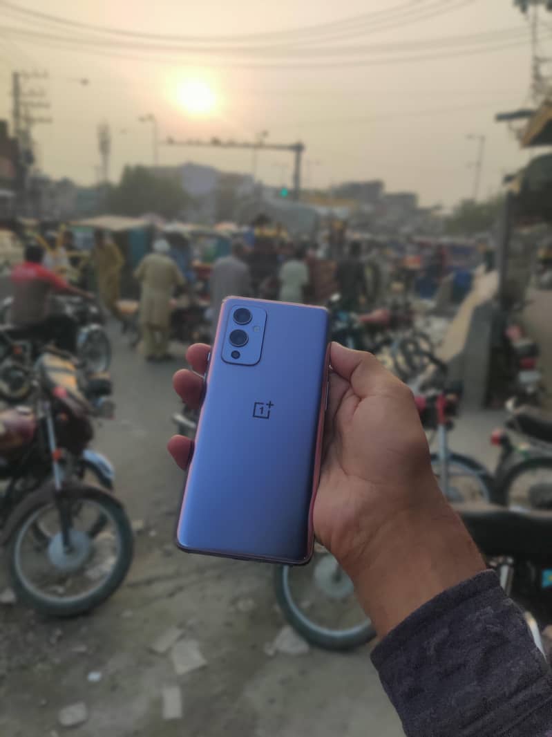 One Plus 9R 0