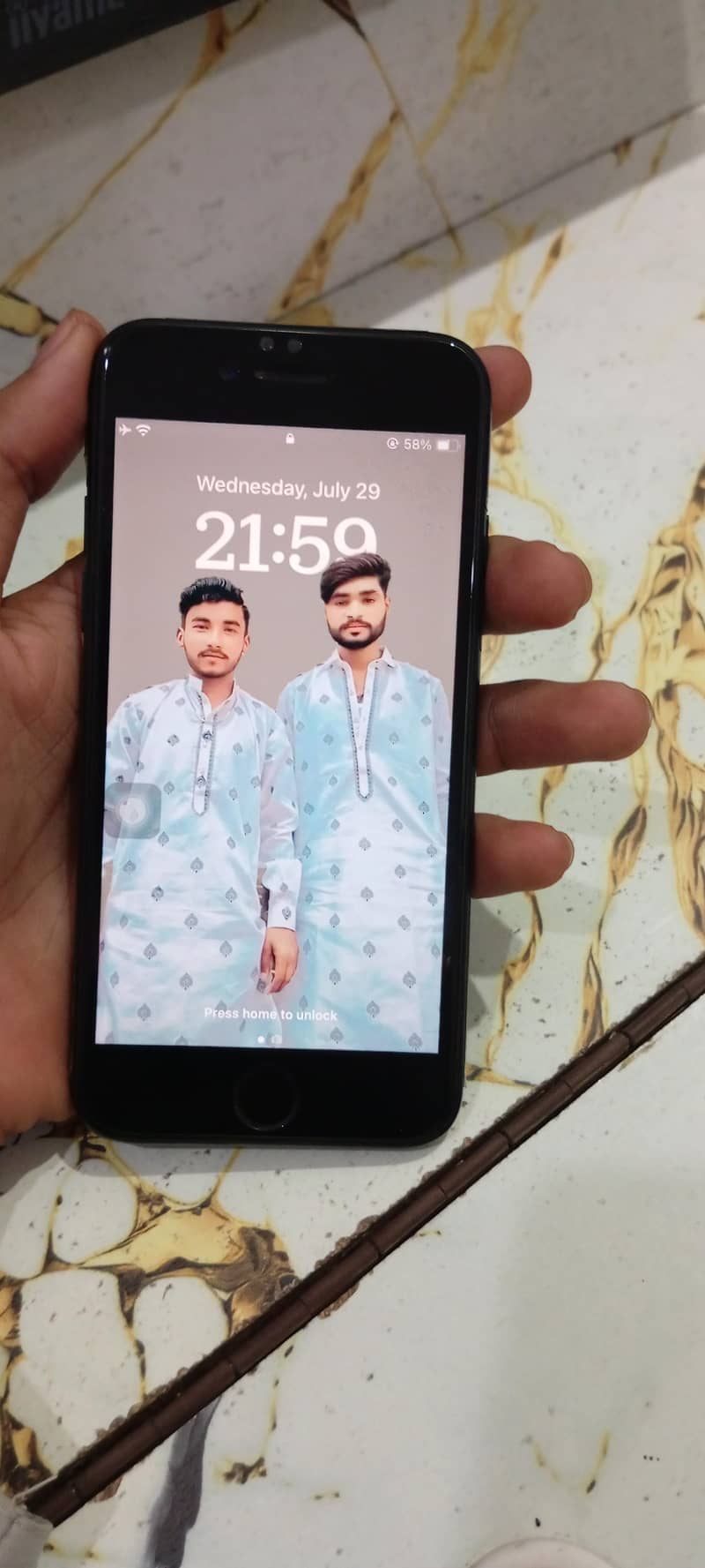 Apple iPhone SE 0