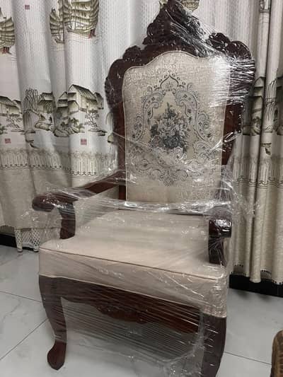 2 x Ottoman style Coffee Chairs with Center table