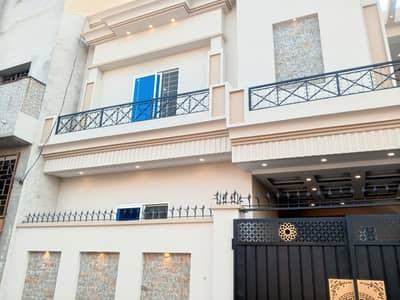 Brand New 787 Square Feet House Available In Shalimar Colony For sale