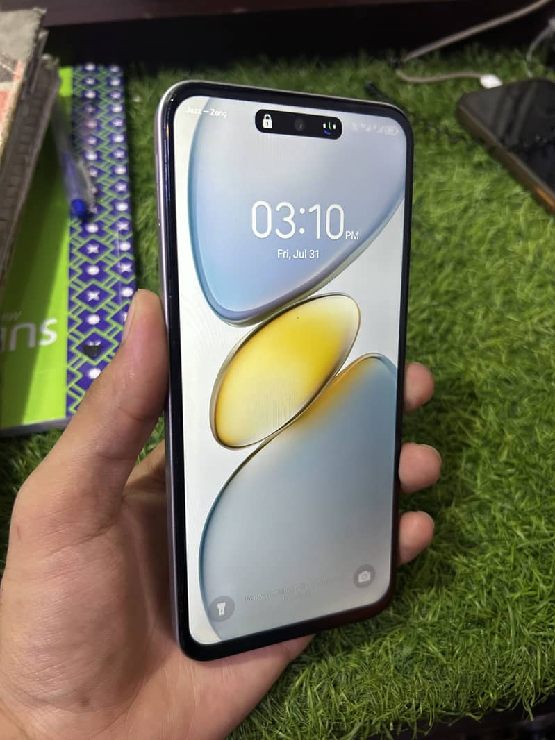Tecno Spark Go 1 1