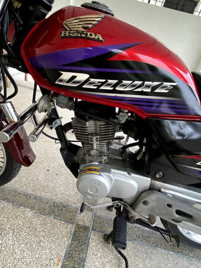 Honda Deluxe 125