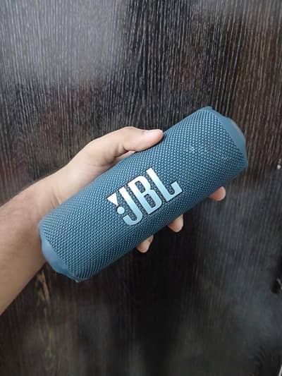 Jbl flip7 Thailand imported almost new.