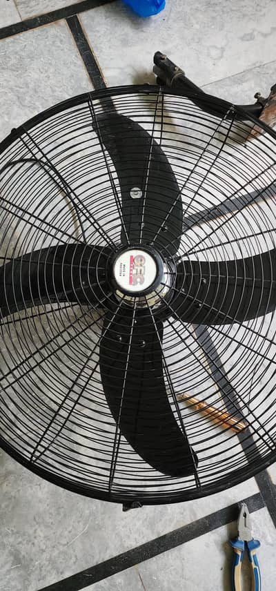 GFC bracket Fan