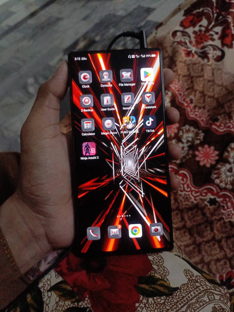 Zte nubia RedMagic 8 Pro 1