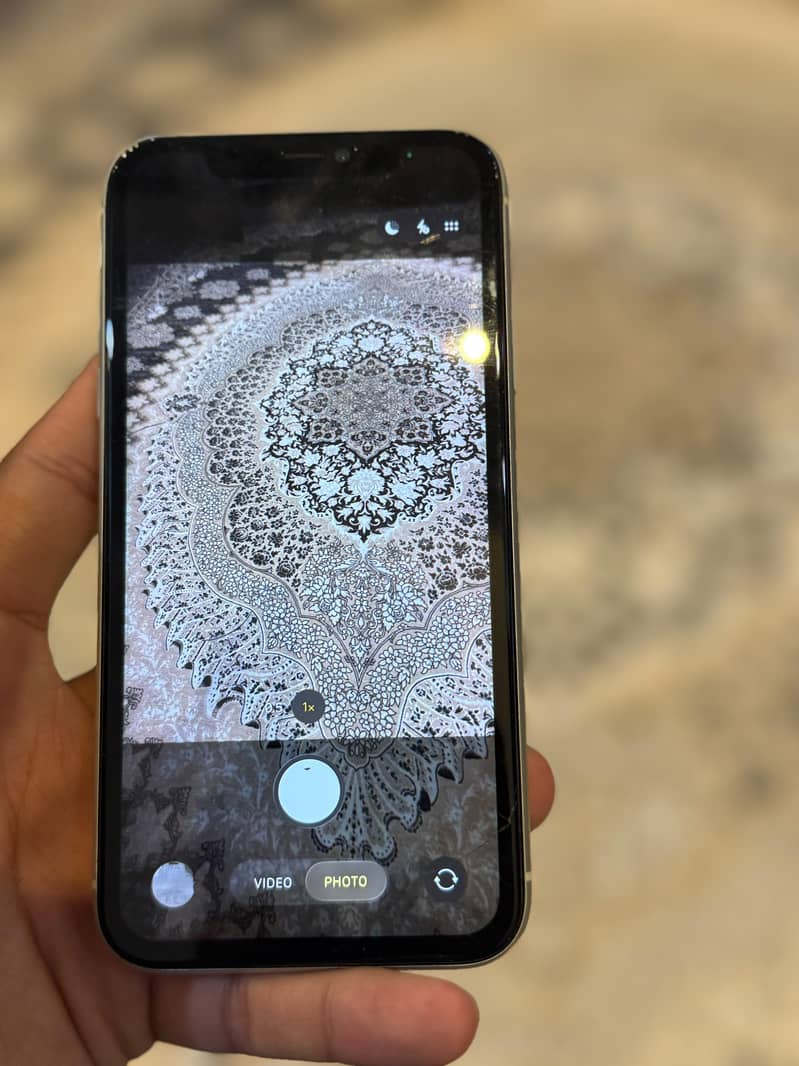 Apple iPhone 11 6