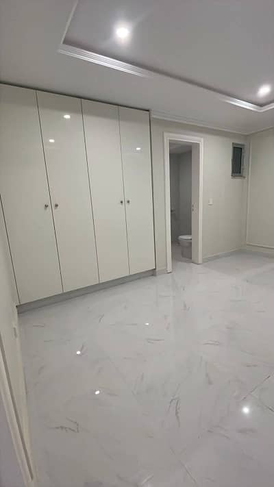 1 BED NON FURNISHED APRTMENT FOR RENT IN BAHRIA TOWN LAHORE