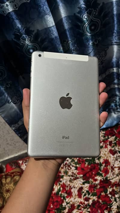 Apple ipad mini 2 16 GB  Urgent Sale 03420987931