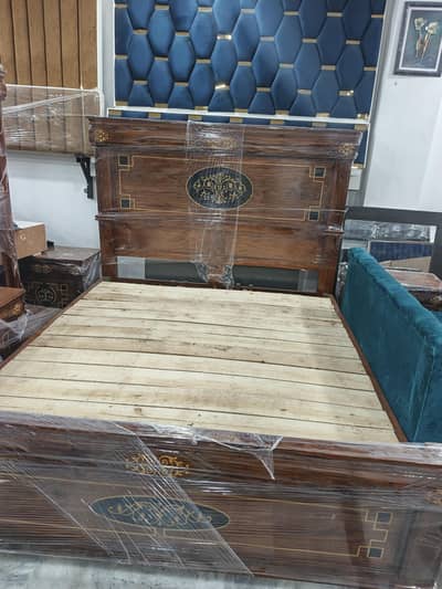 black sheesum wood bed