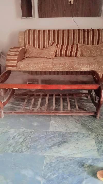 3table for sale in good condithion