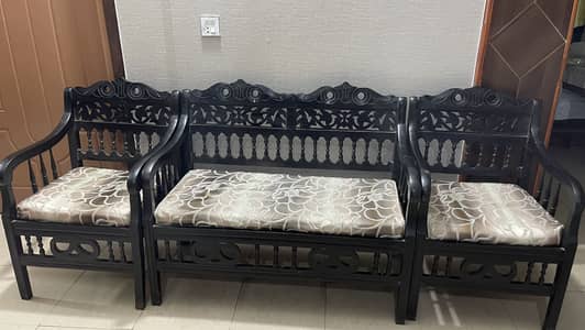 Canuti Wooden Sofa Set – 5 Seater – Solid Wood – Excellent Condition