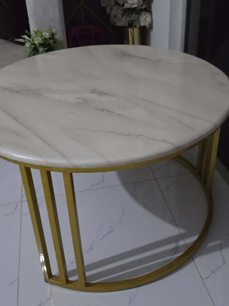 centre table 0