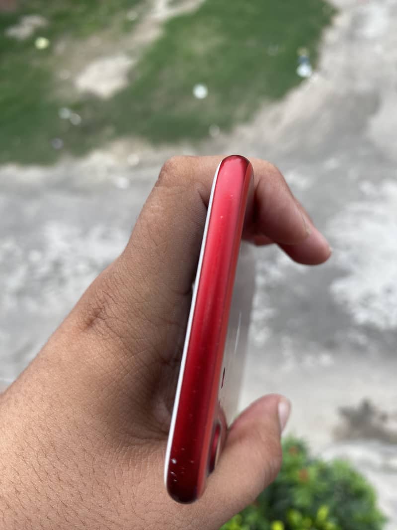 Apple iPhone 7 2