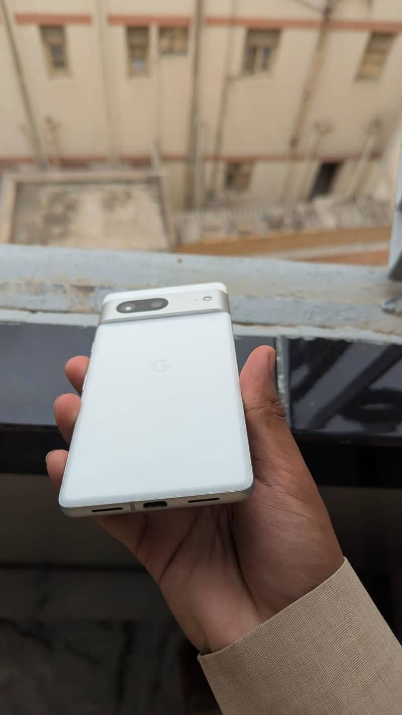 Google Pixel 7 2