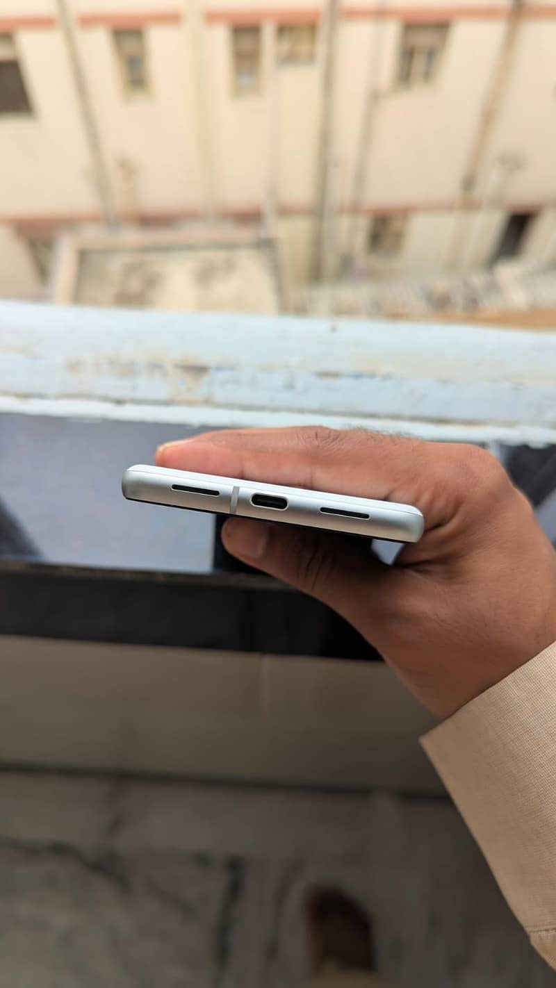 Google Pixel 7 3