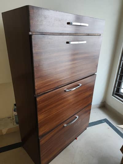Shoe Rack Cabinet. Good condition. 9/10