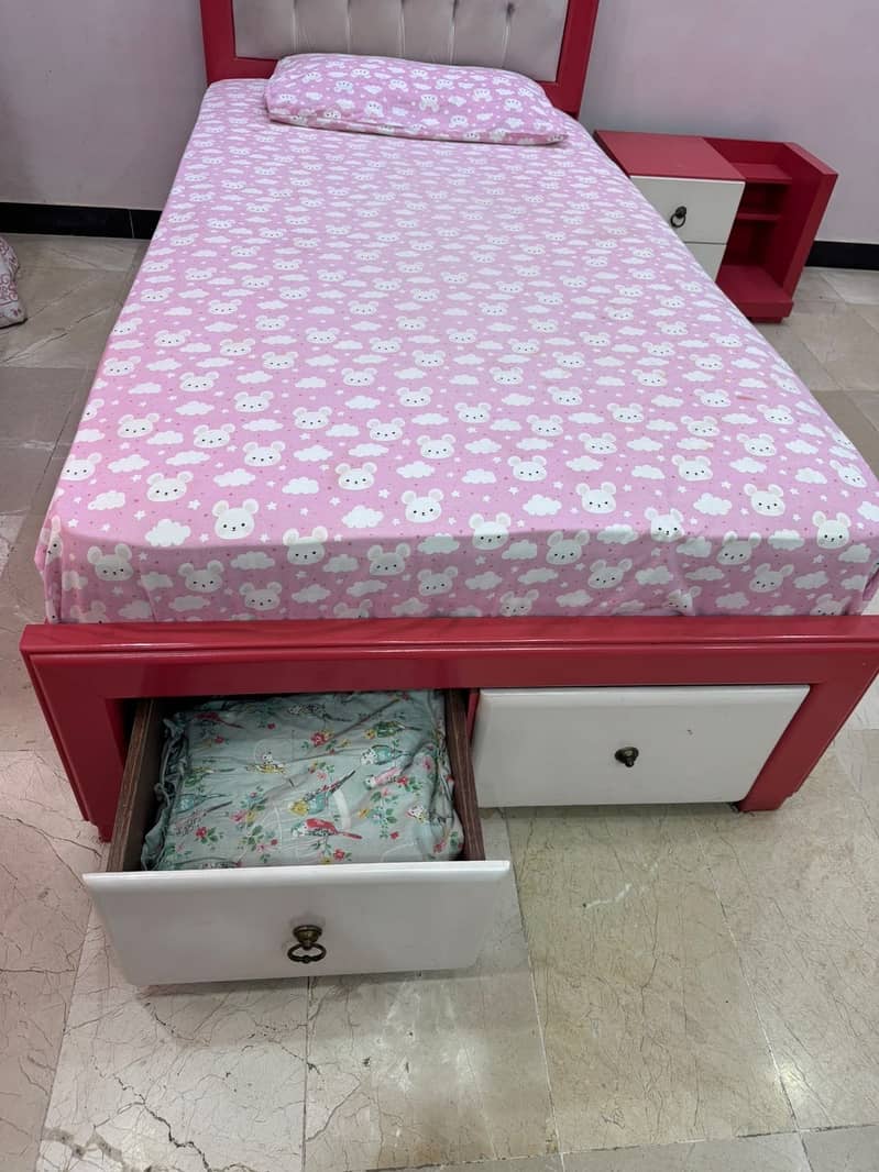Bed with side drawer 1