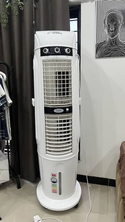 IZONE ROOM COOLER IZN-15000 CABNET TOWER PURE WHITE