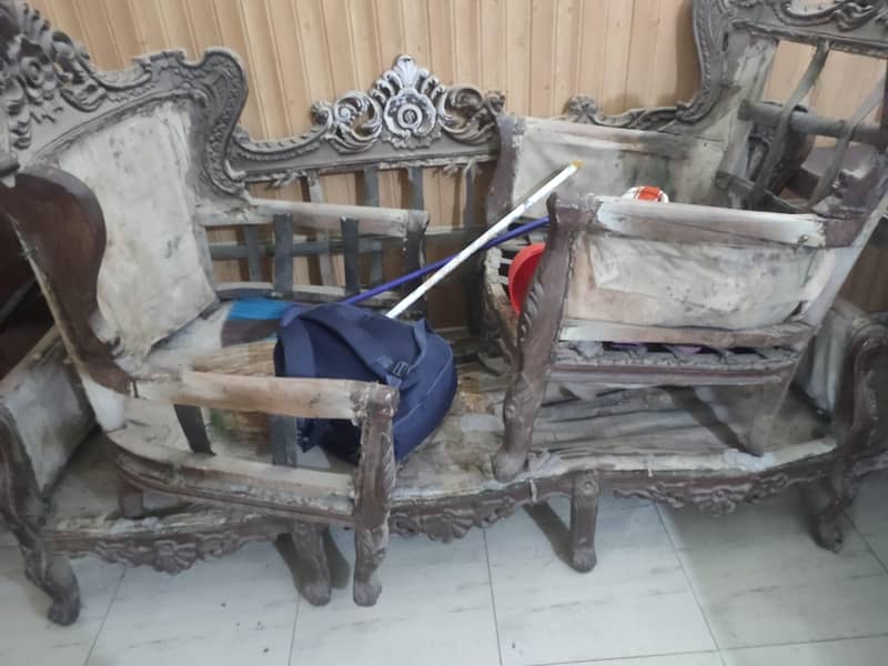 Sofa set and dining table 4