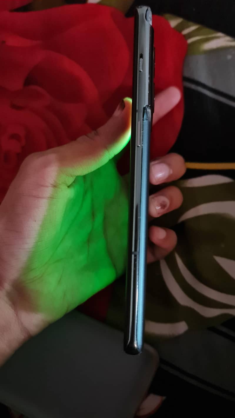 One Plus 10 Pro 1