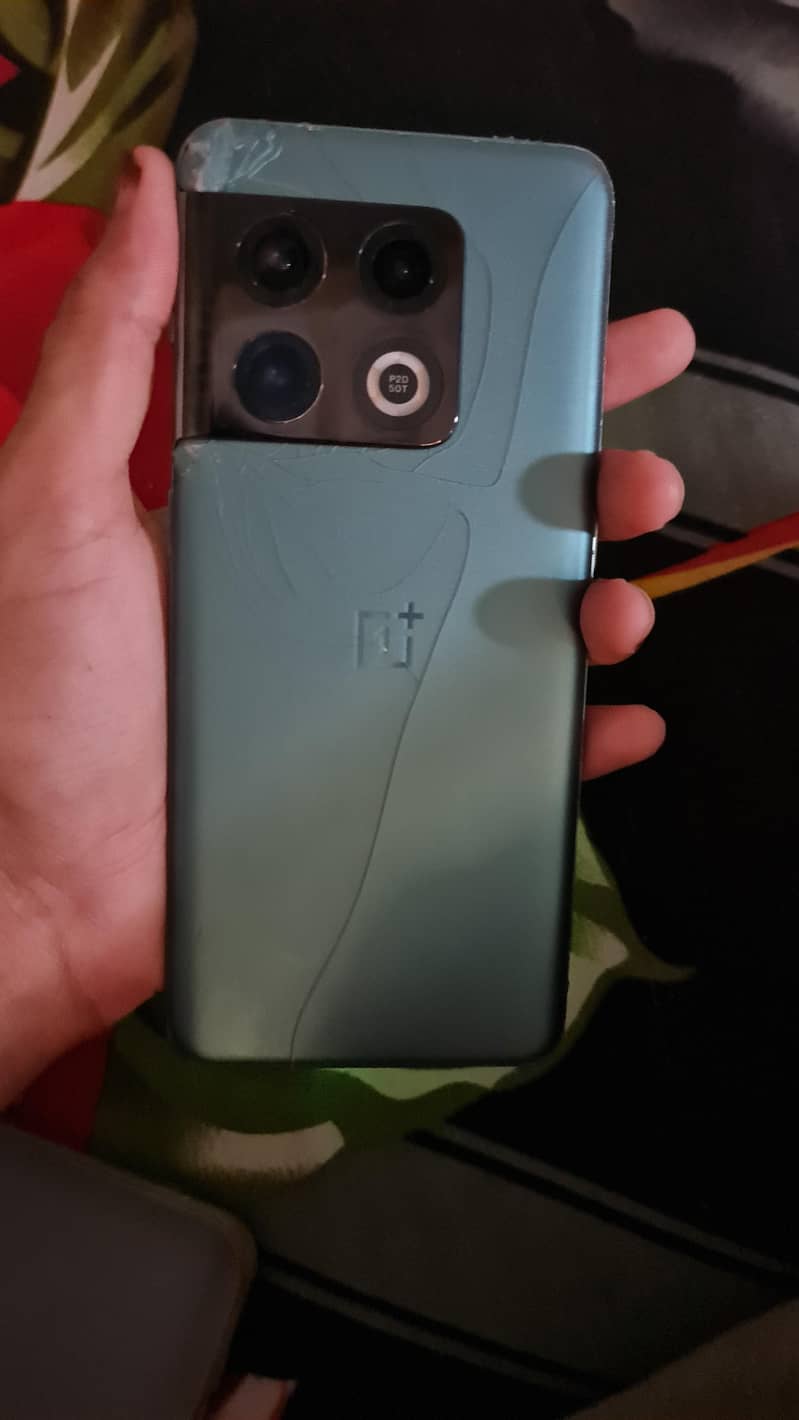 One Plus 10 Pro 6