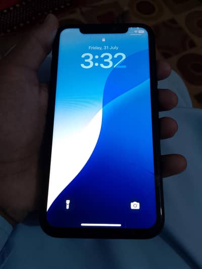 Apple iPhone XR